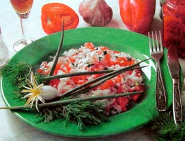 Салат с помидорами и рисом